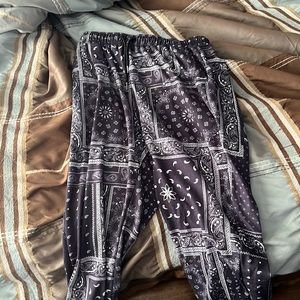 Graphic Bandana Style Sweatpants